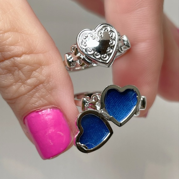 Sterling Silver Rhodium-plated 10mm Locket Ring add two pictures - Picture 1 of 6